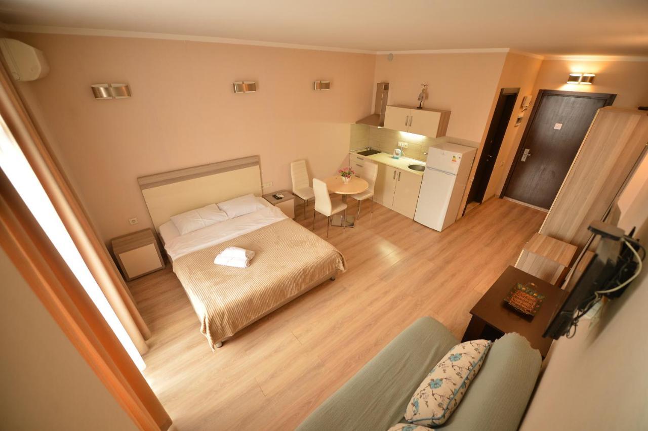 Orbi Apartament Appartamento Angisa Esterno foto
